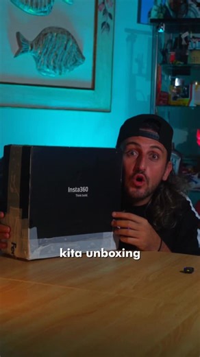 Ladislao Camara Carranza on Instagram: "🎁 GIVEAWAY HADIAH AKHIR TAHUN | WAKTU TERBATAS! 1️⃣ Follow @insta360 dan @insta360id 2️⃣ Tag 2 teman kamu dan tulis komentar: 👉 “kenapa kamu mau kamera Insta360 X5 MM93” 3️⃣ Repost postingan ini ke Instagram Story kamu 🔥 1 pemenang beruntung akan mendapatkan bundle Insta360 X5 MM93! @marcmarquez93 🕒 Periode event: 24–26 Desember"