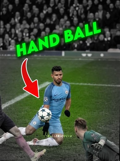 800 IQ Players in Football 🤯🧠 | Genius Moves That Shocked Everyone | Football Ocean