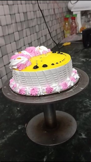 pineapple flavour# cake making# design #viral #trending# shorts video