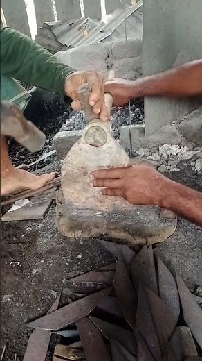 "Hoe Repair Tutorial | Handle Installation Guide"#FarmingTools #USAGardening #shorts