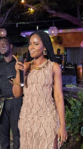 Mzvee's Dance Performance at Treehouse Restaurant