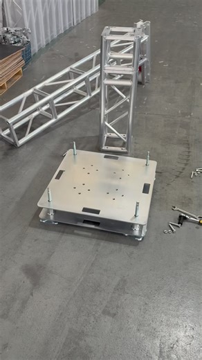 Honorary Truss and Stage Equipment Co., Ltd on Instagram: "Tower system of bolt type connection truss #boxtruss #rigginglife #eventdesigner #stagesetup #livesound #stagetech #eventstage #riggingstage #barriers #scaffoldinglife #stagetruss #f34 #stage #aluminumfence #scaffolding #scaffoldinglife #boxtruss #trusssystem #stageset #platform"