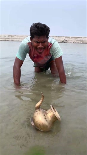 Gold was found while fishing.