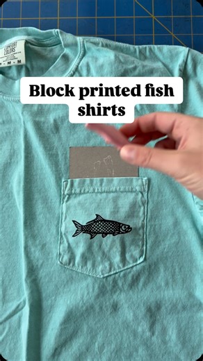 Marissa Petrozza on Instagram: "I had someone leave a request for block printed tarpon T shirts in their Etsy review, so I said hey why not & now we have tarpon T shirts (not yet available for purchase). Materials used are speedy carve rubber & fabric block printing ink, both by speedball | #blockprinting #printmaking #artvideo #artprocess #natureart #fish #fishart #tarpon"