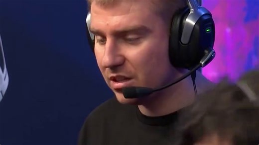 传奇教练的理解！关键暂停帮助队伍直接翻盘！ #ququ #cs2 #奥斯汀MAJOR