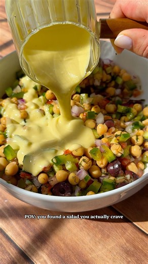 The Salad You’ll Actually WANT to Eat on Repeat 🥒🫒 #saladrecipe #saladshorts #salads