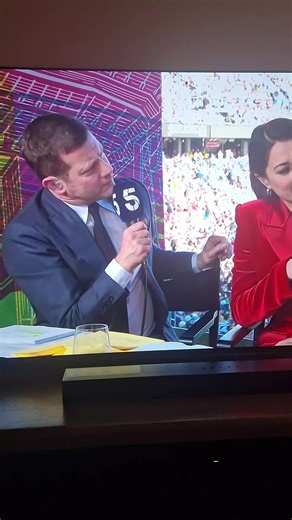 Channel 5's Chaotic Super Bowl Sports Pub Experience