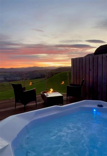 Imagine ending your day like this… 🌅 Private hot tub Fire pit evenings Panoramic Highland views Strathpeffer, Scottish Highlands Book your escape ✨ #luxuryglamping #scottishhighlands #romanticbreak #ukgetaway #creatorsearchinsights