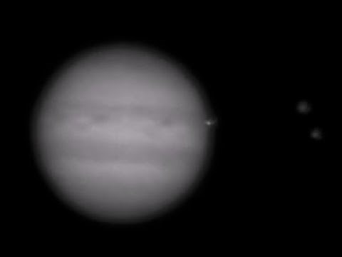 Jupiter Hit By Asteroid 3/17/2016 - Massive Earth Sized Explosion
