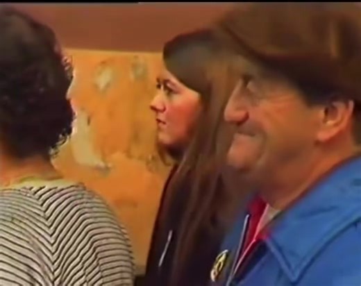 11K views · 282 reactions | December, 1984. Miners and their families collect turkeys for Christmas in Penrhiwceiber, South Wales. The South Wales Area leadership and support groups worked to ensure that every family received one for Christmas. Thanks to @Miners_Strike on Twitter | Orgreave Truth and Justice Campaign | Facebook