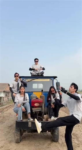 Gray Team (Forever Flash) TikTok Challenge