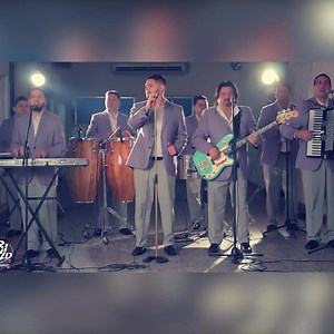 🔥(Pastillas de Amnesia / A Ti te Encontre en la Calle / No La Toque)🔥 👉Ya escuchaste el Enganchado? Buscalo en YouTube o Spotify 🎁 💚Spotify: https://open.spotify.com/track/7DD5j34AVLz27Rjo7oMeB2 ❤️YouTube: https://www.youtube.com/watch?v=WyIXNgn_4E4&list=PLbKHCLMGsRtkab7bYN69448t_D_OeTUom&index=2&t=0s #GrupoTrinidad 😇 #LaGranEscuela #Trinidad . . . . #Cumbia #CumbiaSantafesina | Grupo Trinidad (Oficial)