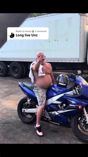 Replying to @hezzo🧃 love live whyte folkz… 🔱🔱🔱 • Memphis rides forever.. #W#WhyteFolkzM#MemphisM#MotorcycleLifeY#YouTubeLegendRIPWhyteFolkz