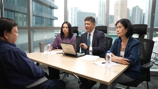 "BAKIT OVP LANG?" #Aplikante | Sagip party-list rep. and senatorial candidate Rodante Marcoleta questioned why the scrutiny on confidential funds is focused solely on the Office of the Vice President (OVP) when over 400 government agencies also receive such funds. He warned that isolating the OVP could be seen as political targeting and emphasized that only the Commission on Audit (COA) has the authority to examine public funds. Catch more candidates aspiring to serve on Aplikante, weekdays at 8