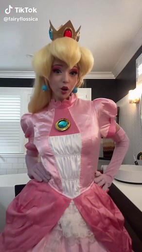 Transform into Princess Peach with Stunning Cosplay