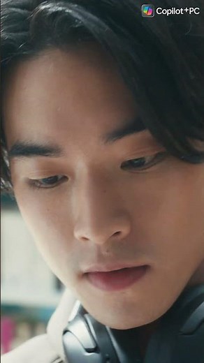 Let AI take the reins! Meet the ASUS Vivobook S 15 OLED - your ultimate productivity partner