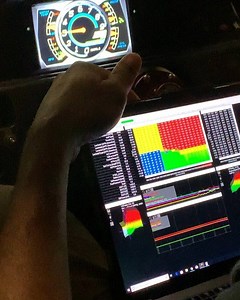 Check out the AEM Performance Electronics #cd7 dash and #aeminfinity #ecu doing work  #1060hp | Sportcar Motion | Facebook