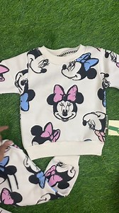 6.7K views · 20 reactions | All smiles in our Minnie tracksuit! ✨ Perfect for playtime and cozy days. #keewee #minnie #bow #tracksuit #kids | Keewee | Facebook