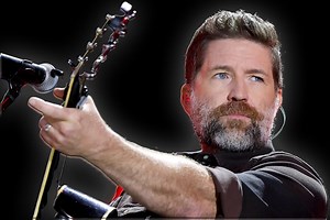 Interview: Josh Turner Nervous to Flex on This Country Thing
