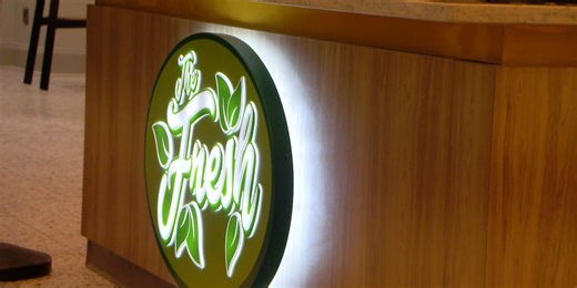 USM cuts ribbon on renovated ‘Fresh Food Company’