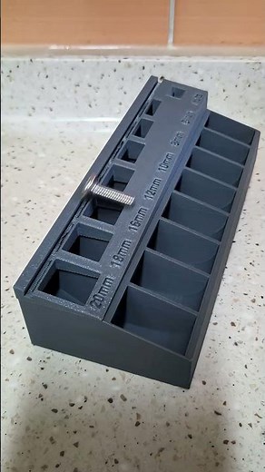 Innovative Way to Sort Screws by Size