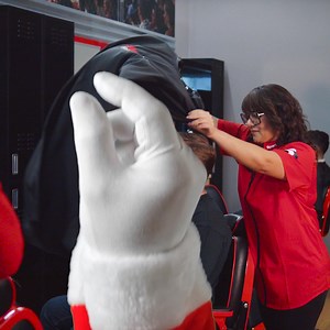 18 reactions | Even a busy guy like Santa has to get his beard trimmed. The Sport Clips app makes it easier than ever to get in and out. | Sport Clips Haircuts | Facebook