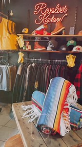 Tudo o que você precisa tem aqui na Revolver Kustom Shop 🏁🏁🏁Aproveita pois esse mês de Março liberamos DESCONTO AUTOMÁTICO para pagamento via pix em nosso site, é só escolher os produtos e ao selecionar a opção de pagamento PIX o desconto já é aplicado na hora 😎Pra melhorar ainda mais, tá rolando FRETE FREE em compras acima de 250,00 e parcelamos suas compras em até 4x sem juros!Essas mesmas condições e descontos são válidos para a loja física também então cola no site ou corre pra loja e ap