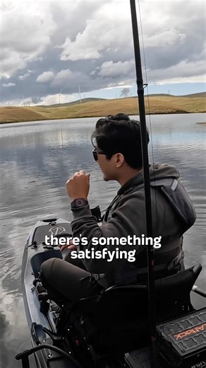 14K views · 30 reactions | Small kayak, big picture. ‍♂️ @gregblanchard17 turns the water into a live 3D canvas – mapping the underwater world in real time while fishing. Want this too? Get yourself a Deeper MAX fish finder – now at a special price!  Check out deepersonar.com or find it on Amazon. Follow us for more! | Deeper | Facebook