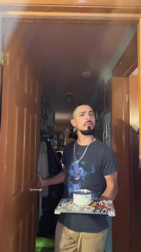 How did I do? The three tagged videos are other takes let me know which one you like the most! @CHILLY CINTRÓN LIVE @CHILLY CINTRÓN LIVE @CHILLY CINTRÓN LIVE #chillycintron #lipsync #comedy