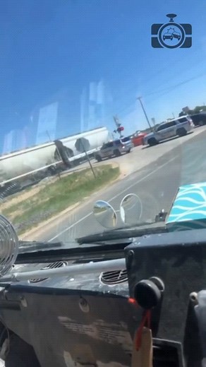 Crash Dummy on Instagram: ""This is why you look BOTH ways before crossing." ➖➖➖➖ Credits to @crash._.dummy ➖➖➖➖ #dashcamlessons #idiotsincars #baddrivers #crash #crashed #crashers #crashing #usa #2023"