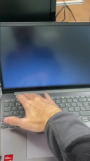 Notebook Lenovo ligando ao abrir a tampa - Como desativar?