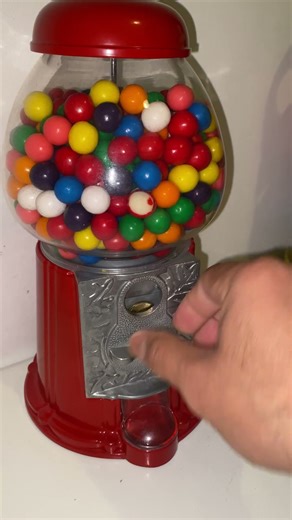 Gumball machine #asmr😍1