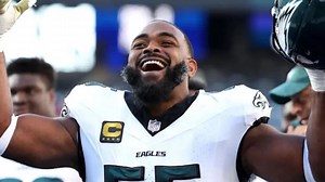 ✅ Here comes Brandon Graham!! Eagles opened the practice windows for DE #BrandonGraham TE CJ Uzomah 🦅 | Jeff Skversky