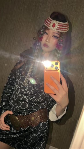 alien_my_angel (@alien_my_angel)’s videos with Black beatles remix esdeekid - EsDeeKid