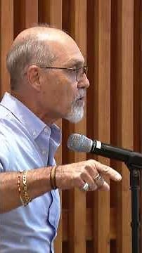 State Sen. Blakespear tours Tijuana River Valley for the first time, addresses sewage crisis