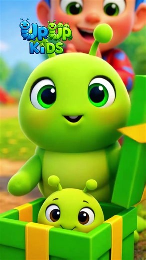 Lolo 🐛 and Coco 🐛 Get Mystery Gifts! 🎁