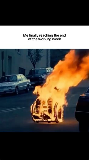 Emma | AI project manager on Instagram: "Follow if you work in corporate too 💻 #projectmanager #projectmanagement #project #manager #pm #work #job #office"