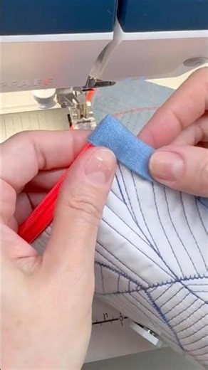 A Cleaner Way to Start Binding a Zipper Pouch