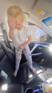 Ons klein Super Hero se dance moves🥳😅😄❤️ Zelri Steyn Afrikaans is Groot @pauloazevedo Jay du Plessis | Gerhard Steyn