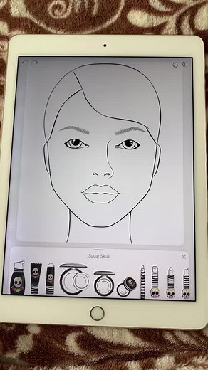 Digital Makeup Tutorial: Step-by-Step Drawing Process