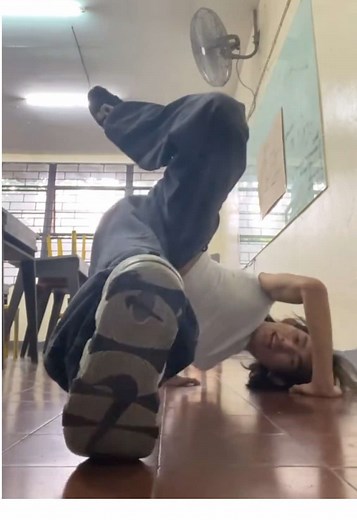 @XG Official I just turned the Met Gala to an XGALA. 🪐🛸👽 #fyp #foryoupage #fypppppppppppppppppppppppppppppp #xg #bboydance