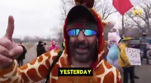 BREAKING NEWS from @robbyroadsteamer at the Whipple Building : "We filed our lawsuit against the Hennepin County Sheriff's yesterday, they have 3 weeks to respond. 5 months from now, we'll also sue ICE!"