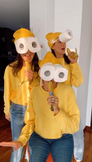 Banana Song by Minions: Funny Moments