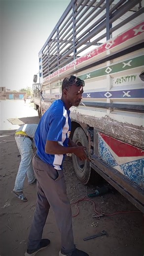 تصميم جميع انواع الصناديق الدفارات، 💚💚💚💚💚 ورشه المعلم محمد حيدر جمباااااا💝😍😍😍♥️ موقنااااااااااا الحبيبه ابوعشر سوق ابوعشر ♥️♥️♥️#توثيق #احمد #عجبين