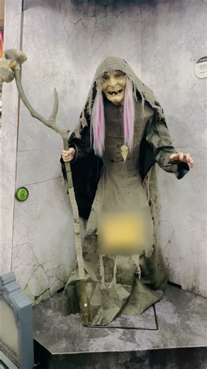 28 Days of Halloween: Day 10 of making October spooky... 🧙‍♀️🖤🧹
