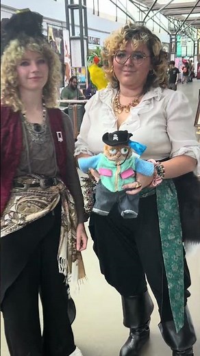 Pirate Goblin Market Outfits!