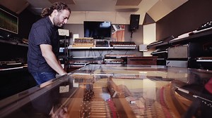 16K views · 238 reactions | In the new SUYJ! we set Lisa Bella Donna loose at Custom Vintage Keyboards with a full set of EQD pedals to jam on owner Luke Jones' amazing collection of fully restored, better-than-brand-new Rhodes, Hammonds, Wurlitzers, and Moogs! See more: https://goo.gl/2bv3D3 | EarthQuaker Devices | Facebook