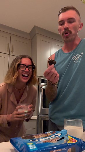 Trying Unique Oreo Flavors: Hilarious Oreo Taste Test
