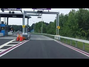 New York State Thruway (Interstate 87 Exit 18) southbound