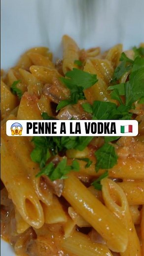 😱 PENNE ALLA VODKA 🇮🇹 #chefroberta #pasta #recipes